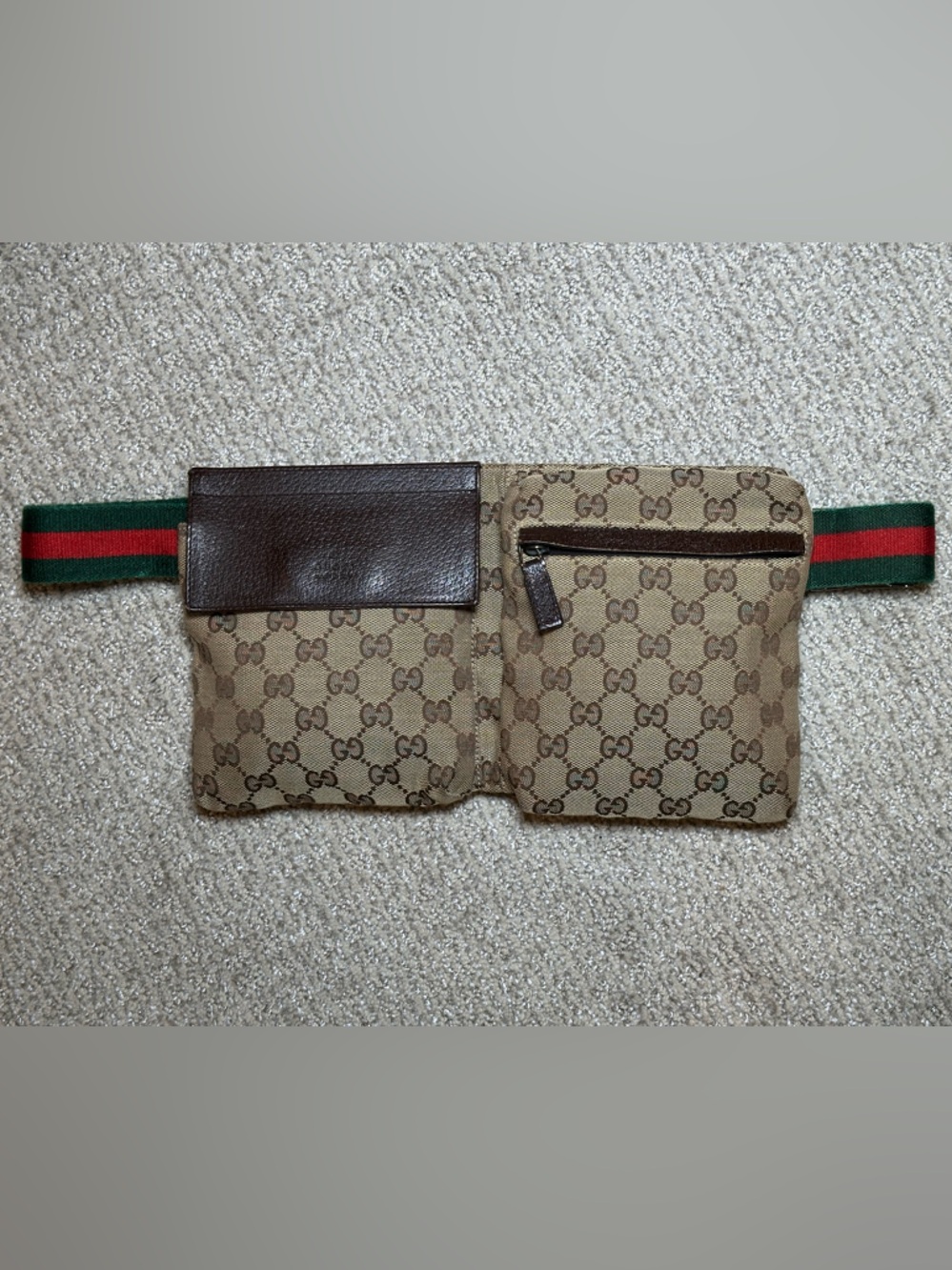Gucci GG Supreme Belt Bag 28566 Web Stripe • Clean Interior • Great Condition - Picture 1 of 9